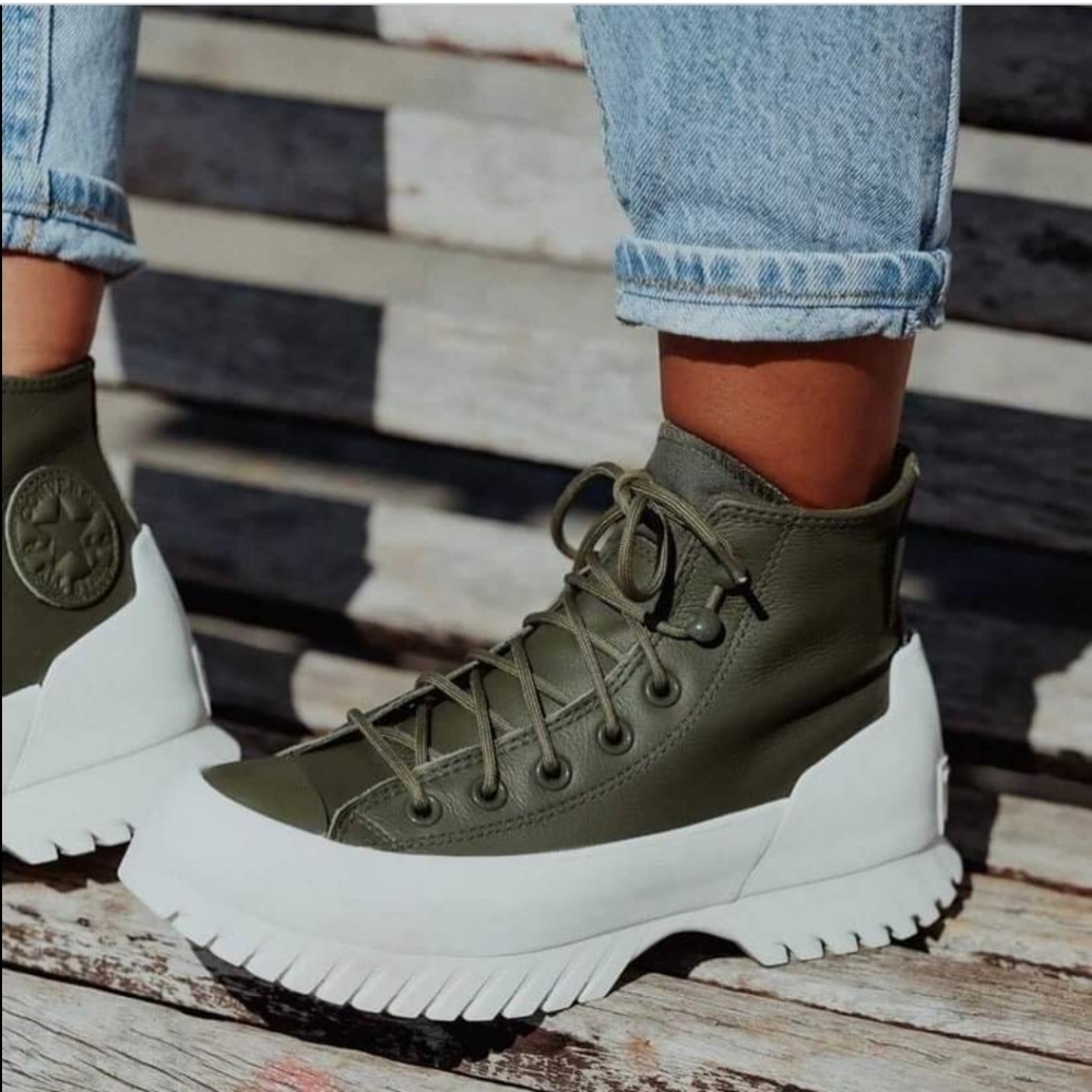 Converse Chuck Taylor All Star Lugged Sneakers